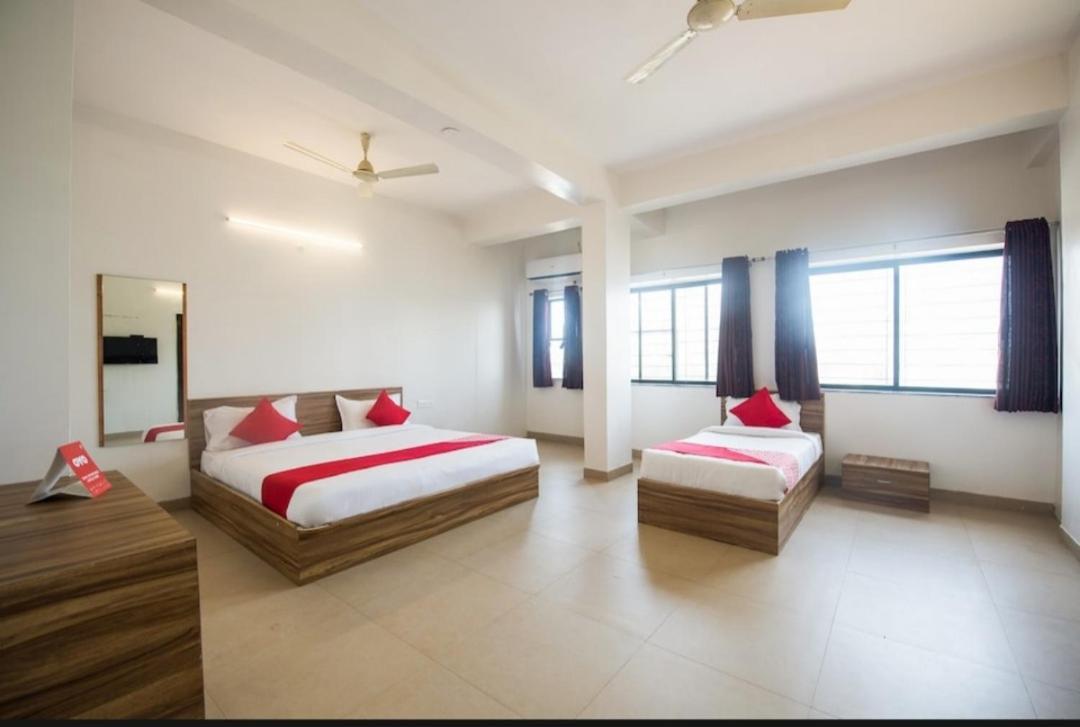 Primrose Guest House ปูเน่ ภายนอก รูปภาพ